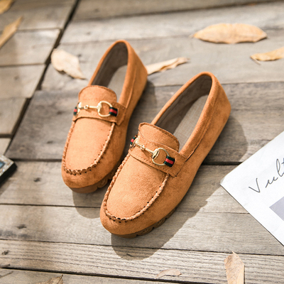Περιστασιακό Loafers των θερμών γυναικών μαλακό κατώτατο σημείο συν νέες μορφές παπουτσιών βελούδου τις επίπεδες
